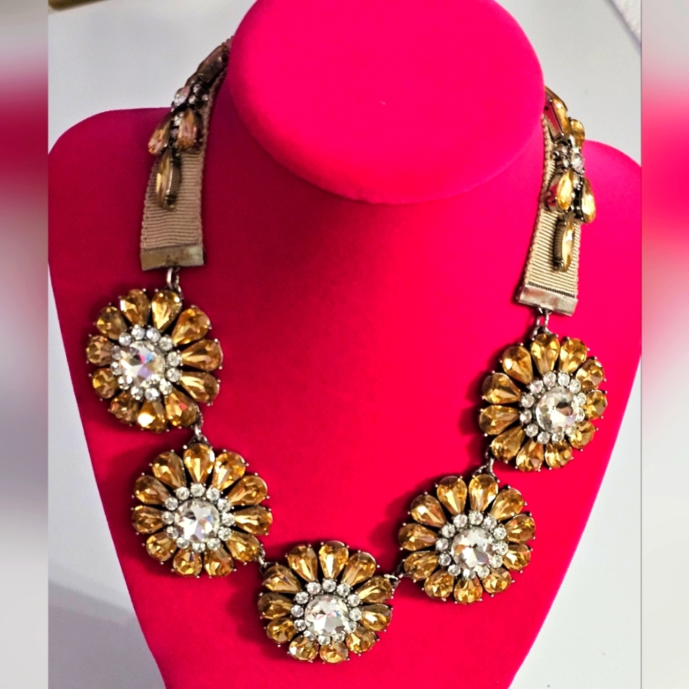 Ann Taylor Necklace
